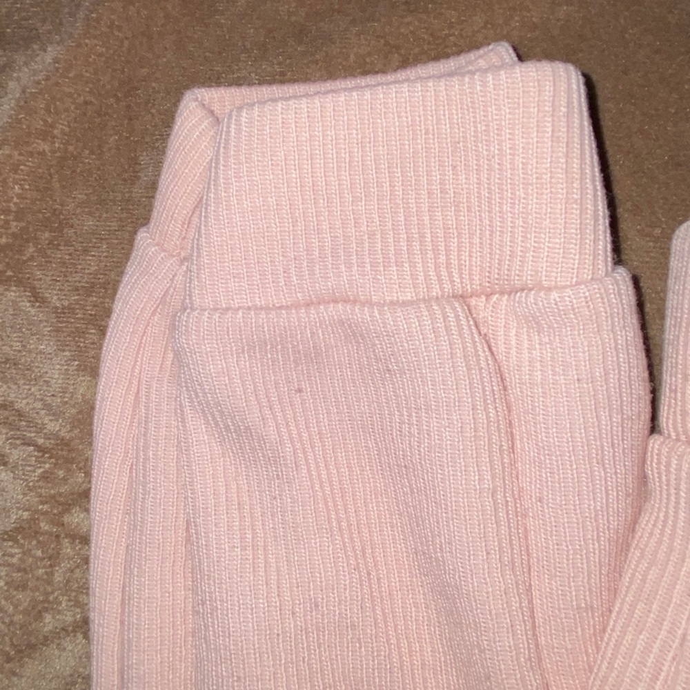 Pastel Pink Matching Set. - Picture 7 of 9